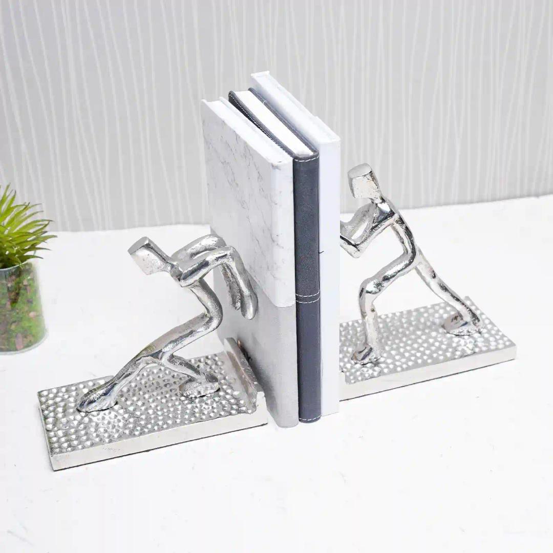 CASA DECOR Colossal Unity Sculpture Bookends Decorative Aluminium Bookends Desktop Book Shelf Organiser for Office Decor, Home, Living Room, School & Library (Pack of 2)