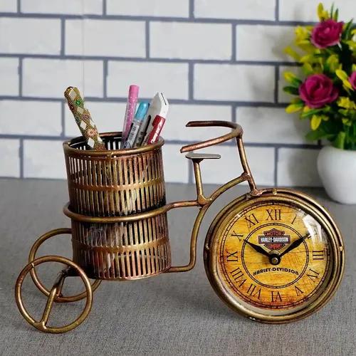 Dartistry Iron Antique Pen Holder With Clock/Pen Holder For Office And Home Decoration, Gold